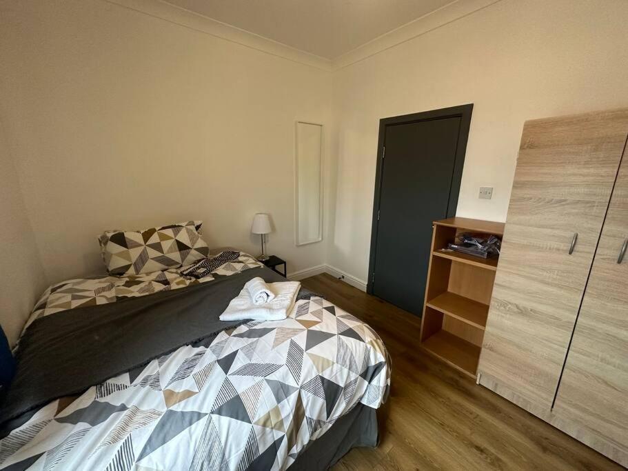 5 Bedroom House Se6 London Eksteriør bilde