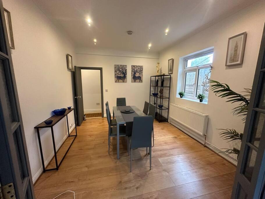 5 Bedroom House Se6 London Eksteriør bilde